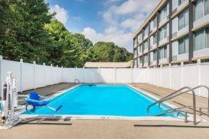 Hotel Outdoor Pool